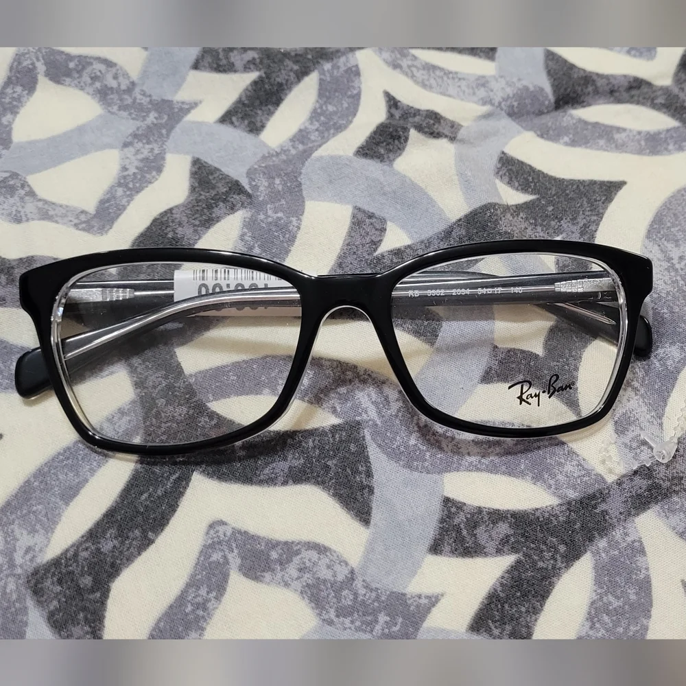 Ray-Ban optical frame - Picture 1 of 3